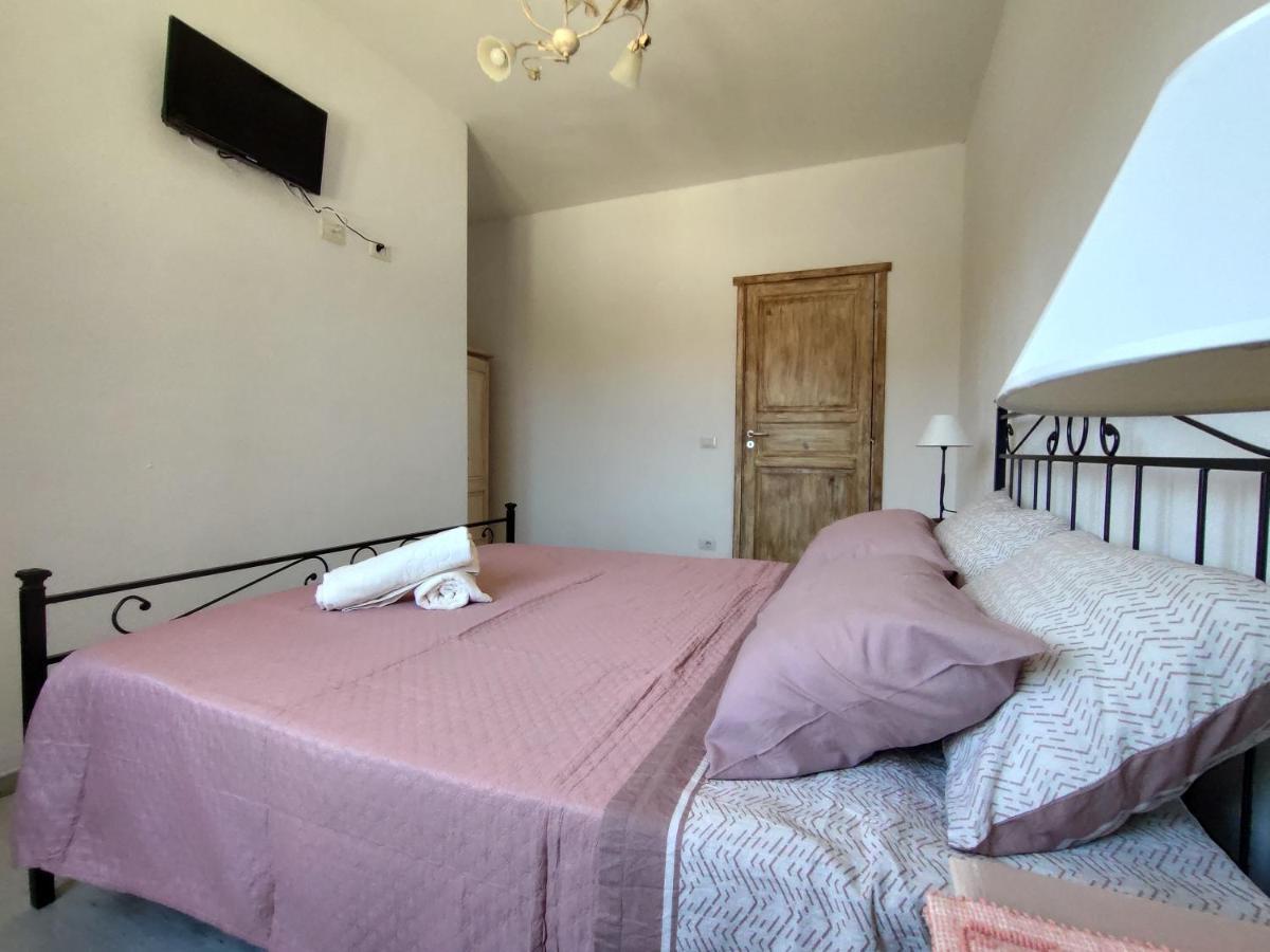 לה מדלנה L'Ajaccio B&B מראה חיצוני תמונה